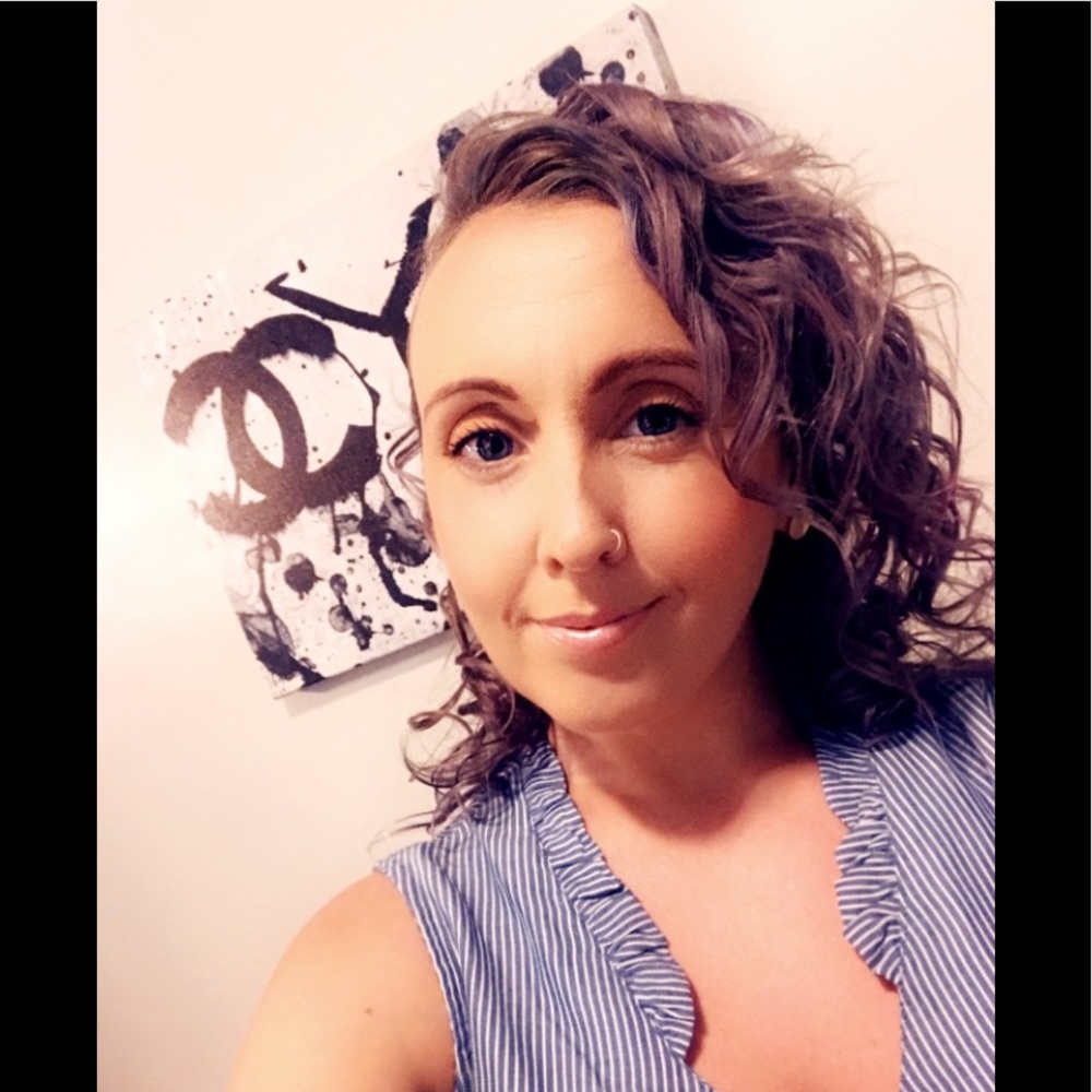 Meet your Posher, Lucy